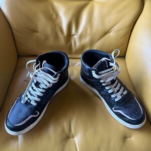 COACH Black High-Top women’s Sneakers sz 9B